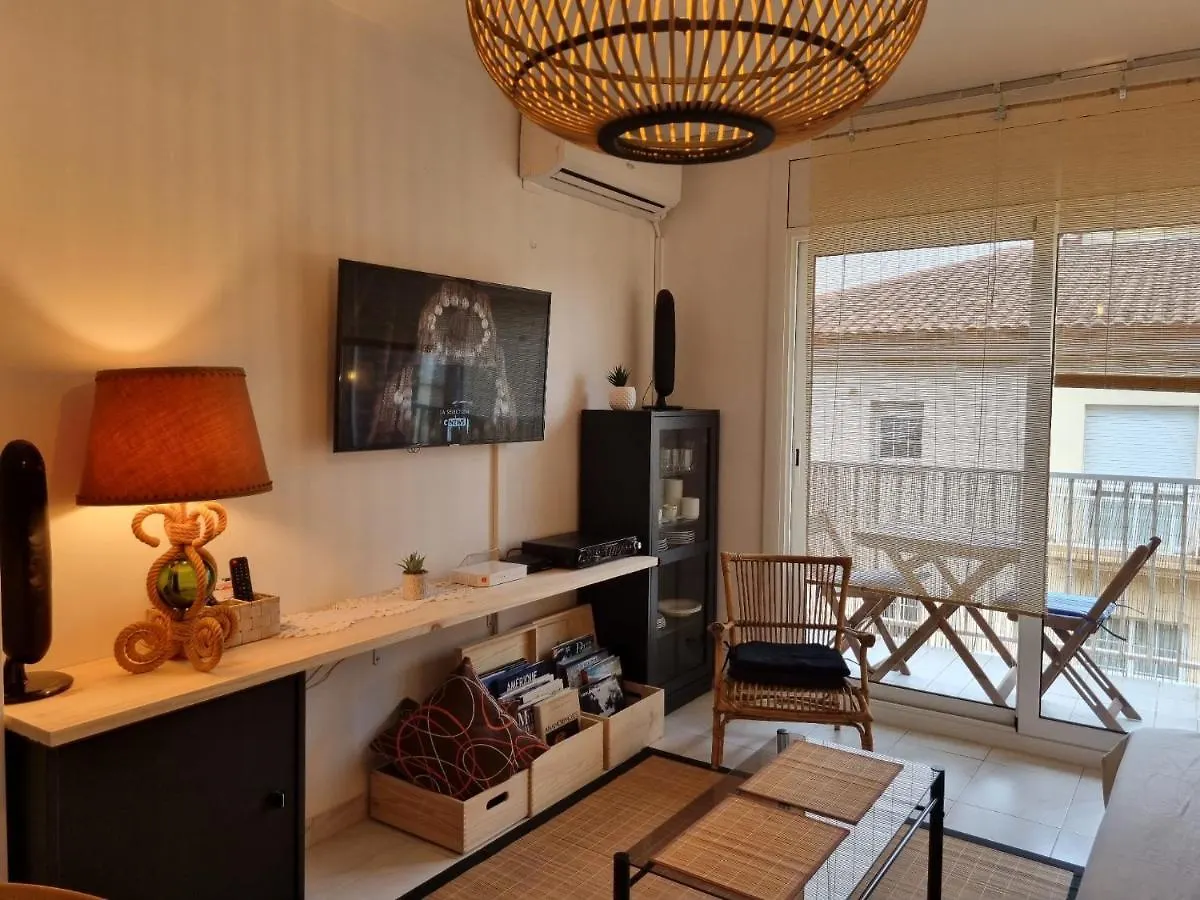 Lovely One Bedroom With Balcony Roses