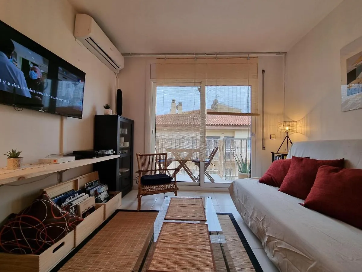 Lovely One Bedroom With Balcony Roses Spain