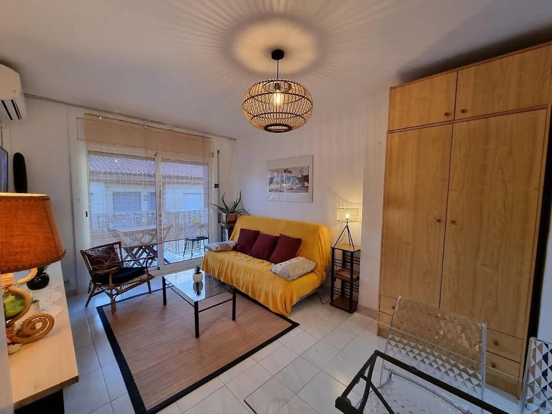 Lovely One Bedroom With Balcony Roses 0*,  Spain